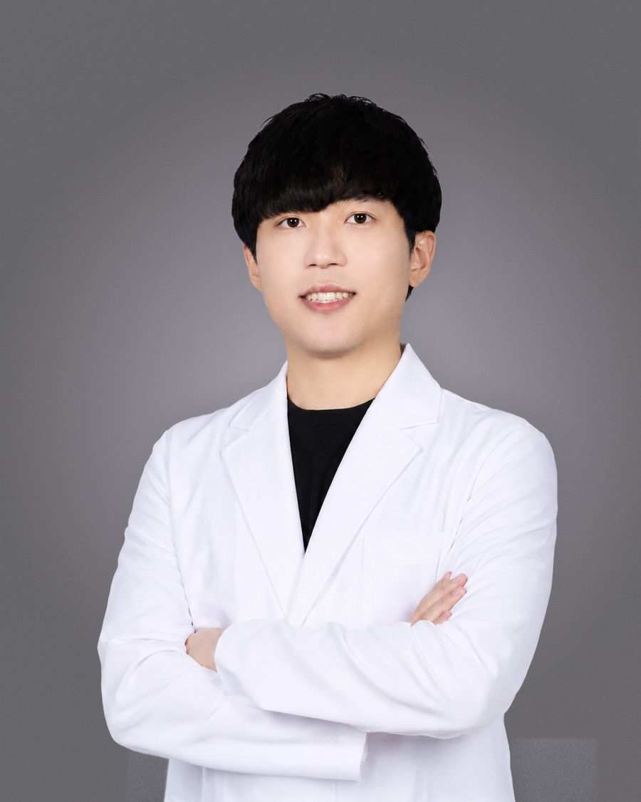 Dr. Ko Dong-young
